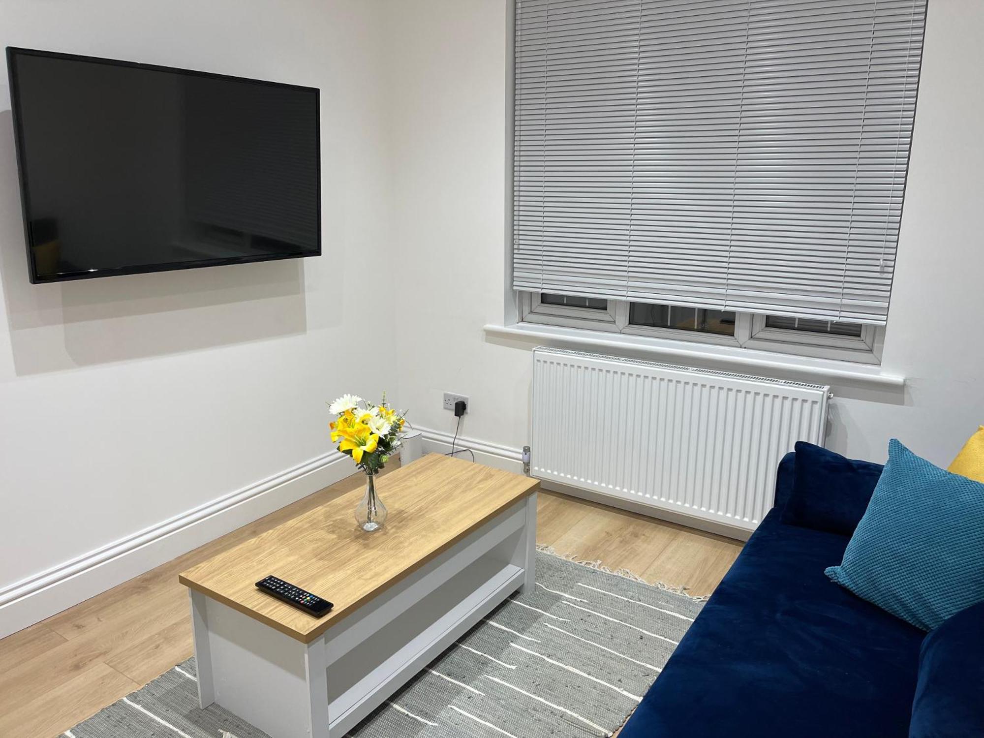 Casa de Férias Beautiful Newly Renovated House Sleeps 6 People, Only 12 Minutes By Tube To Oxford Circus *